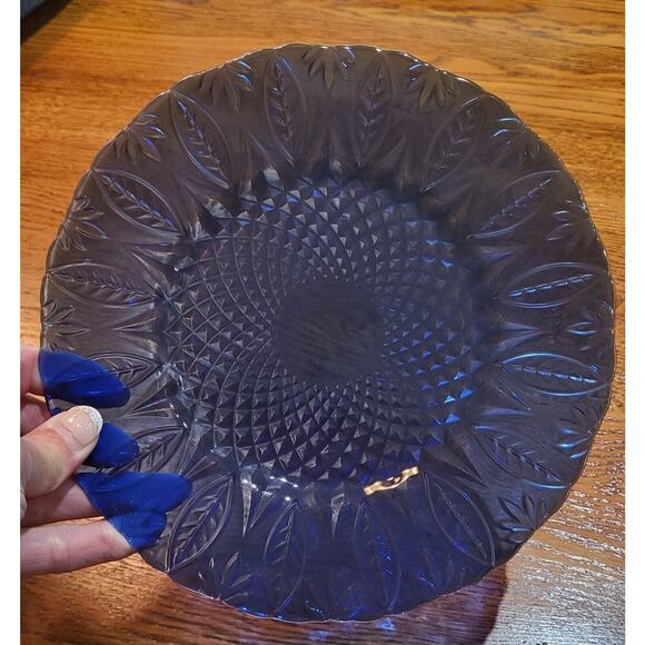 Avon Royal Sapphire Cobalt Blue SALAD Glass Plates Leaf Arcoroc France Set of 4 - Picture 7 of 15